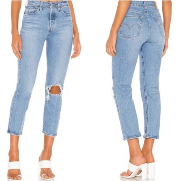 Levis Wedgie Straight Jeans Womens 28X26 Blue Light Wash High Rise Ankle Cropped - Picture 1 of 6